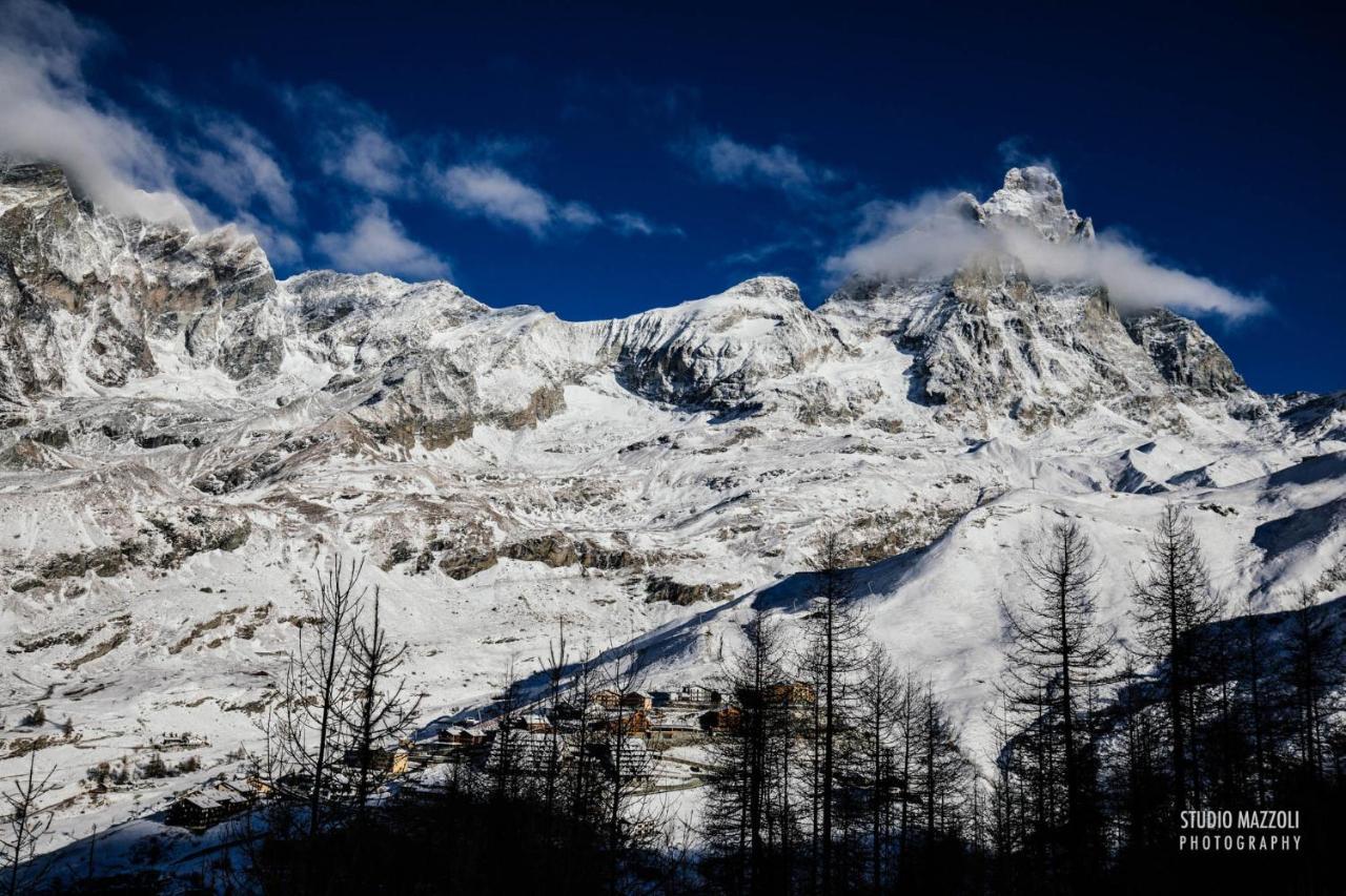 Lorenzo'S Apartament Aosta Luaran gambar